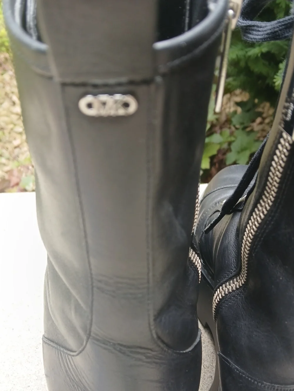 Michael Kors Blake Leather Combat Boots, platform lug-sole boots Sz 9 M